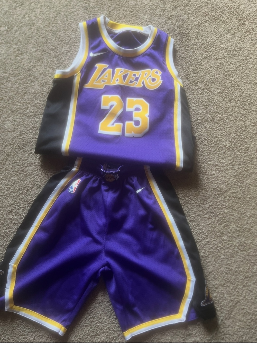 Boys Lakers LeBron  Jersey, Shorts, socks, sleeves